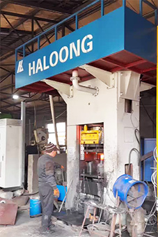 伺服螺旋壓力機 伺服螺旋壓力機